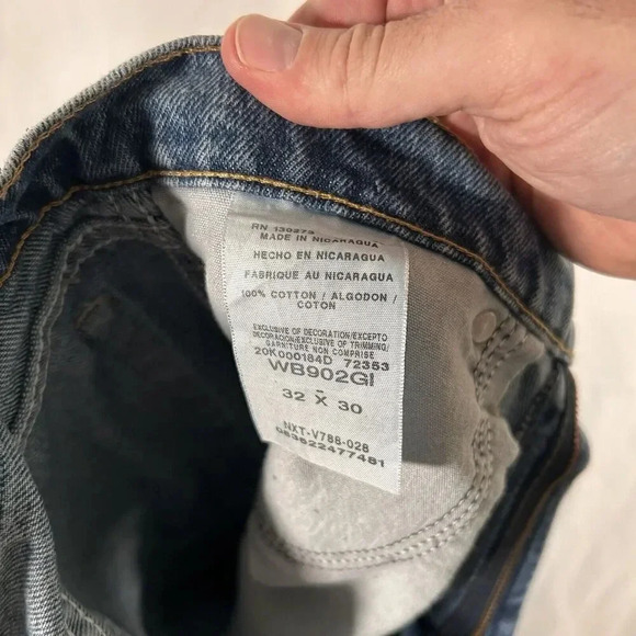 Wrangler Blues Jeans Men's 32 x 30 Medium Wash 5 Pockets 100% Cotton Work - Picture 9 of 9